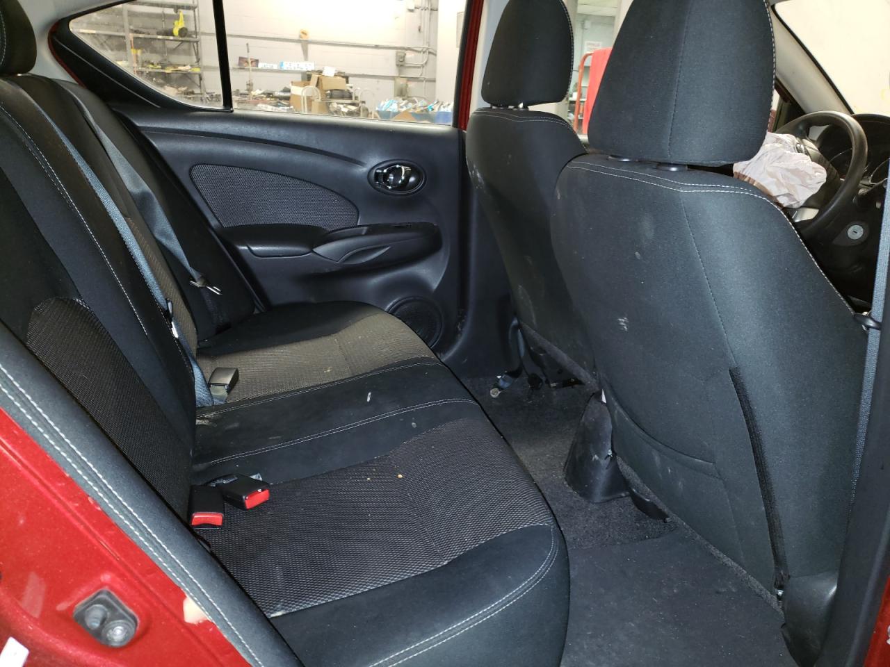 Photo 6 from auction – 2016 NISSAN VERSA S with VIN 3N1CN7AP1GL870018