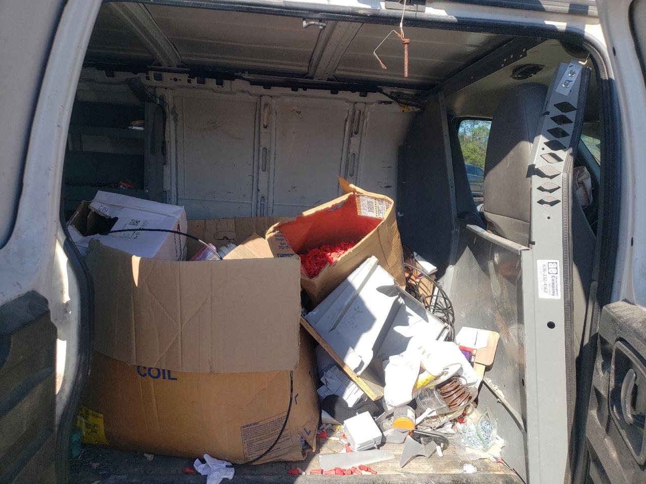 Photo 6 from auction – 2013 CHEVROLET EXPRESS G1 with VIN 1GCSGAFX0D1176464