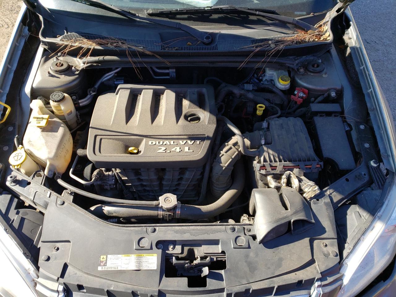 Photo 7 from auction – 2013 CHRYSLER 200 LX with VIN 1C3CCBAB9DN642519