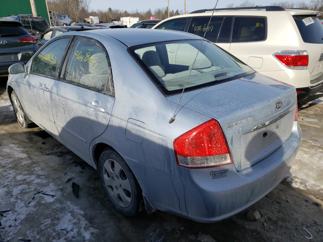 Photo 3 from auction – 2007 KIA SPECTRA EX with VIN KNAFE122175478826