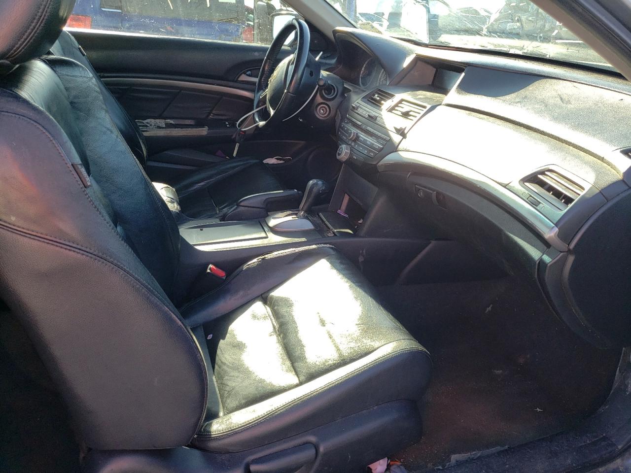 Photo 5 from auction – 2010 HONDA ACCORD EXL with VIN 1HGCS2B8XAA005130