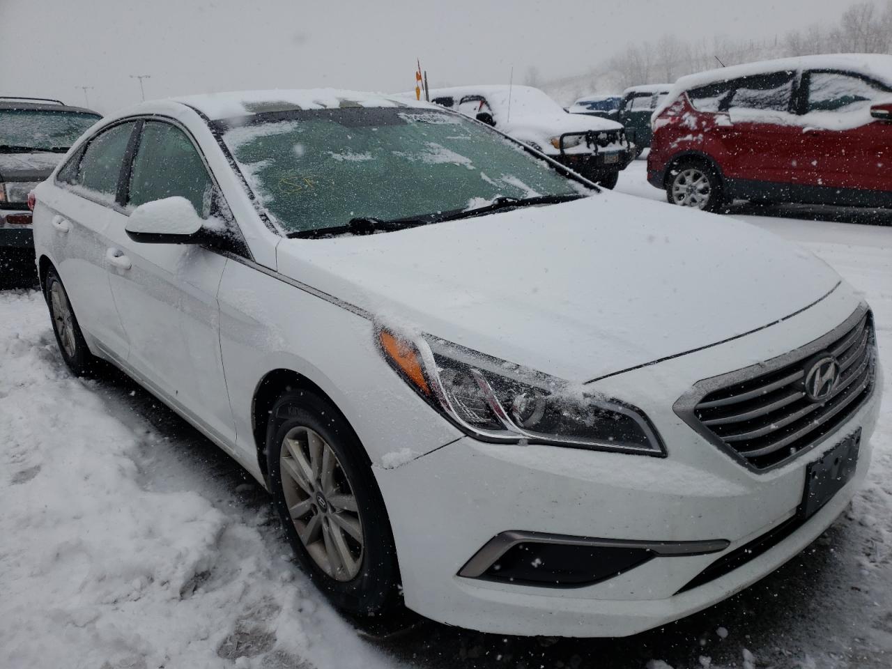 HYUNDAI SONATA SE 2016 with VIN 5NPE24AF1GH277358 - Photo from auction