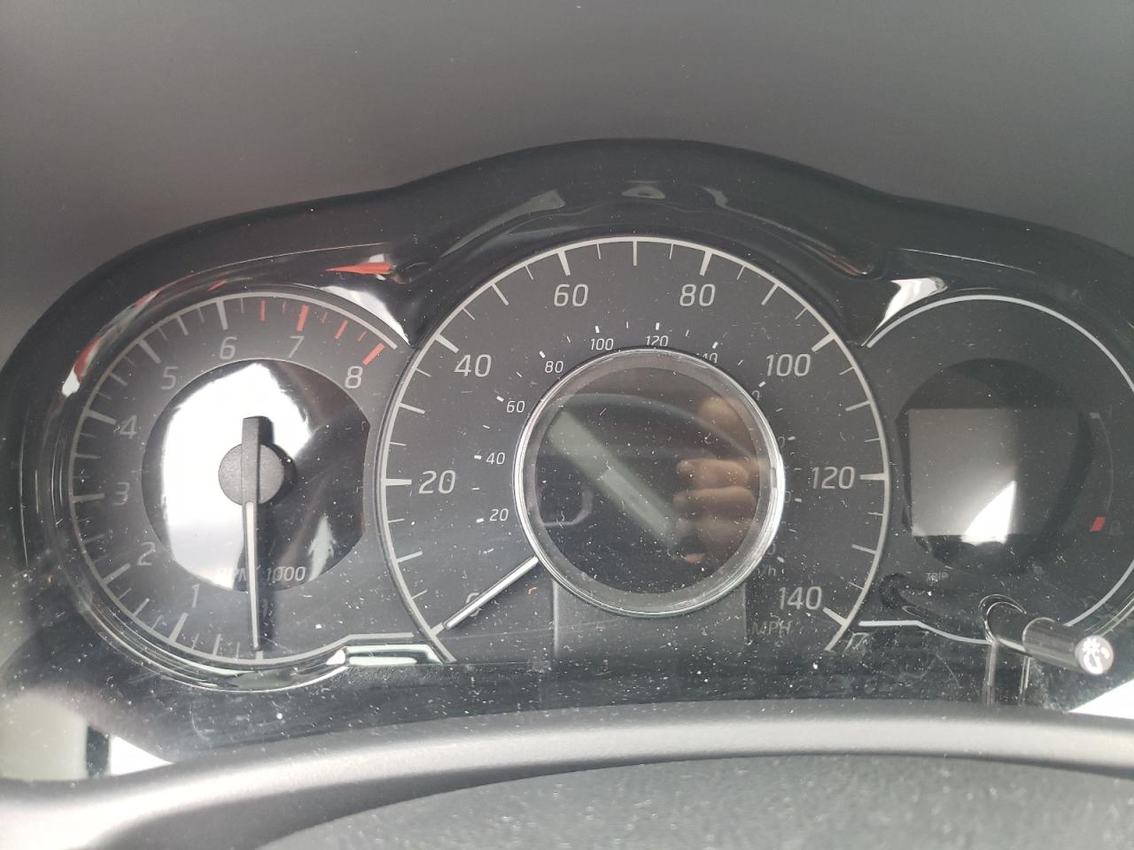 Photo 8 from auction – 2019 NISSAN VERSA NOTE with VIN 3N1CE2CP3KL366630