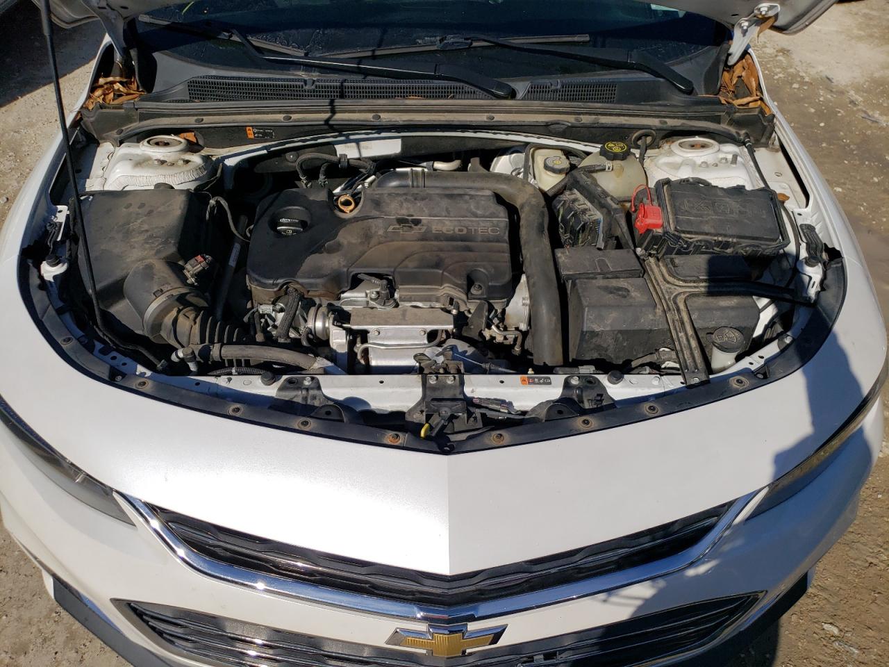Photo 7 from auction – 2016 CHEVROLET MALIBU LT with VIN 1G1ZE5ST3GF178370