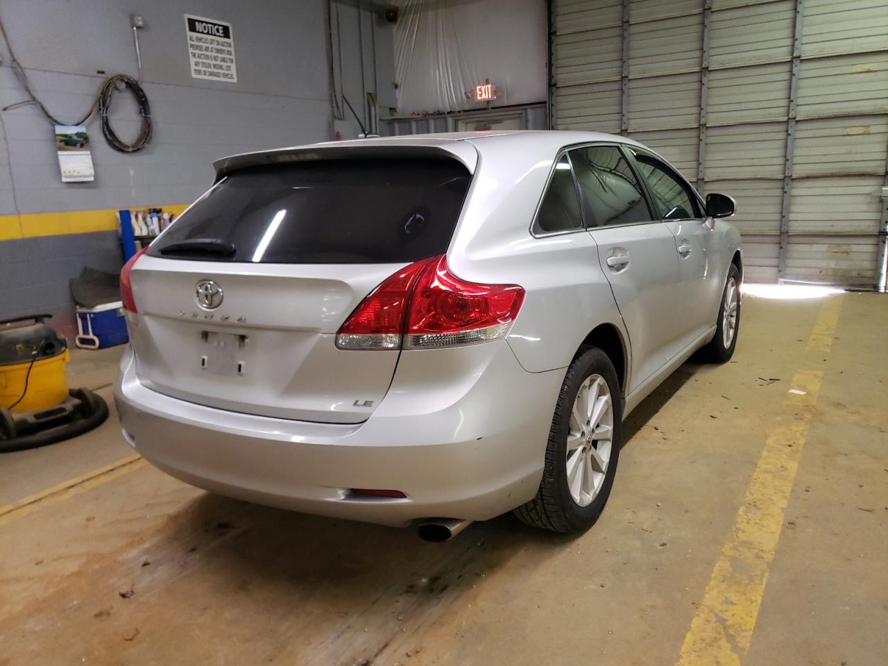 Photo 4 from auction – 2012 TOYOTA VENZA LE with VIN 4T3ZA3BB9CU056345