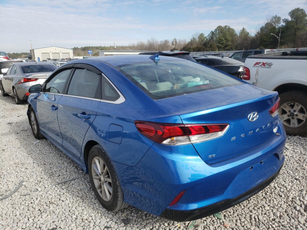 Photo 3 from auction – 2019 HYUNDAI SONATA SE with VIN 5NPE24AF7KH758322