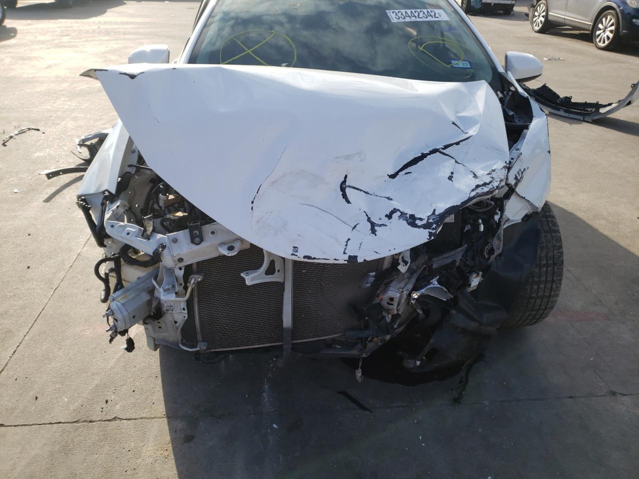 Photo 9 from auction – 2015 TOYOTA COROLLA L with VIN 5YFBURHE5FP265951