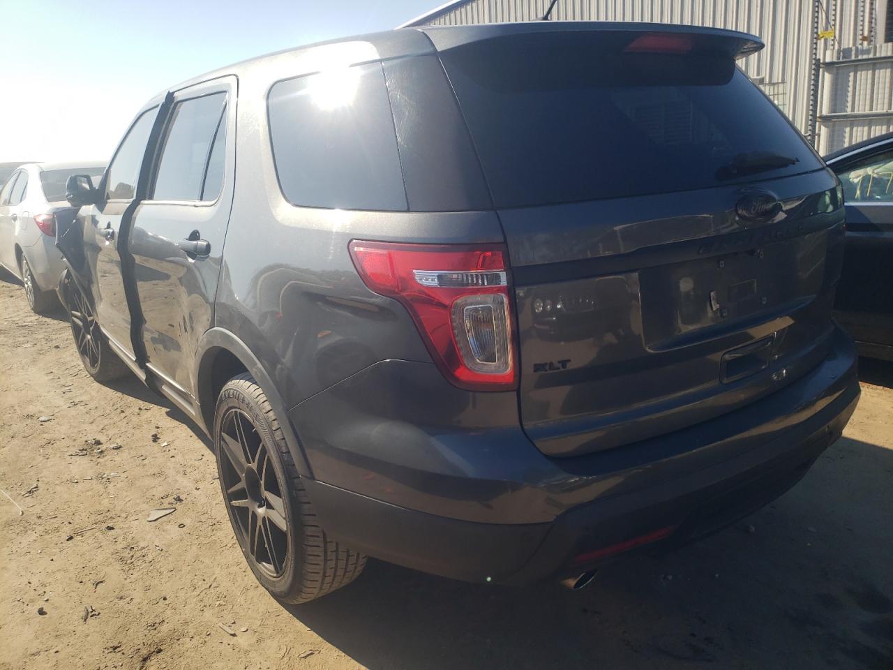 Photo 3 from auction – 2015 FORD EXPLORER X with VIN 1FM5K7D80FGB21986