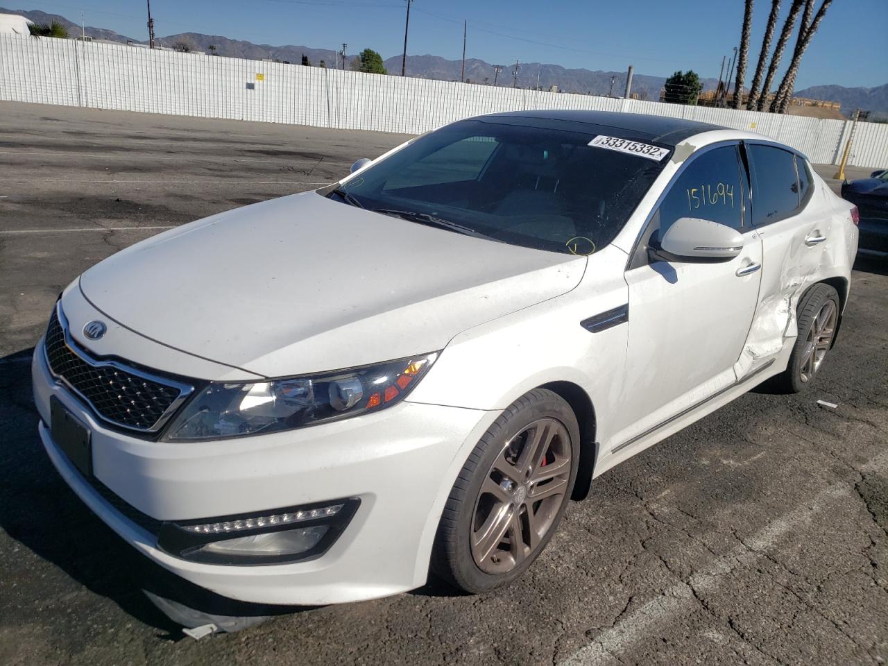 Photo 2 from auction – 2013 KIA OPTIMA SX with VIN 5XXGR4A66DG185464