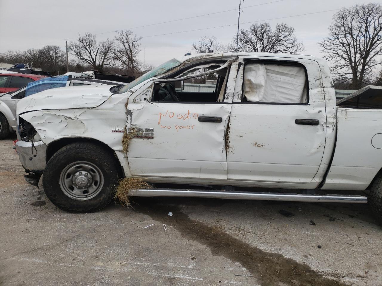 Photo 9 from auction – 2014 RAM 2500 ST with VIN 3C6TR5CT7EG107417