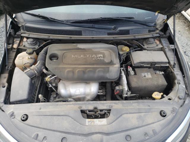 Photo 7 from auction – 2015 CHRYSLER 200 LIMITE with VIN 1C3CCCAB7FN587562