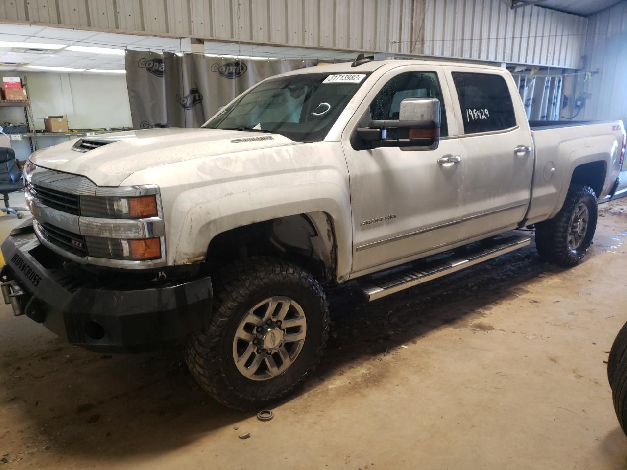 Photo 9 from auction – 2016 CHEVROLET SILVERADO with VIN 1GC4K0C85GF190110