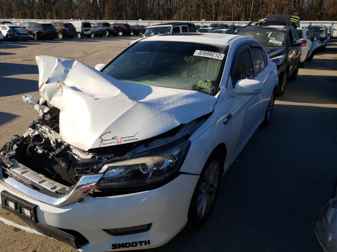 Photo 2 from auction – 2015 HONDA ACCORD EXL with VIN 1HGCR2F80FA038568