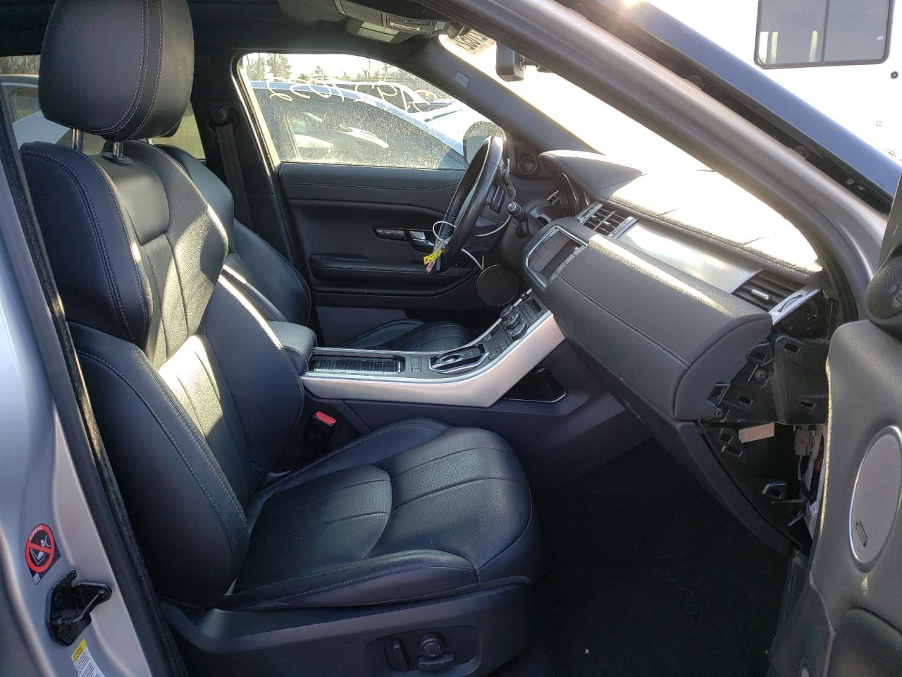 Zdjęcie 5 z aukcji – 2016 LAND ROVER RANGE ROVE z VIN SALVP2BG2GH085712