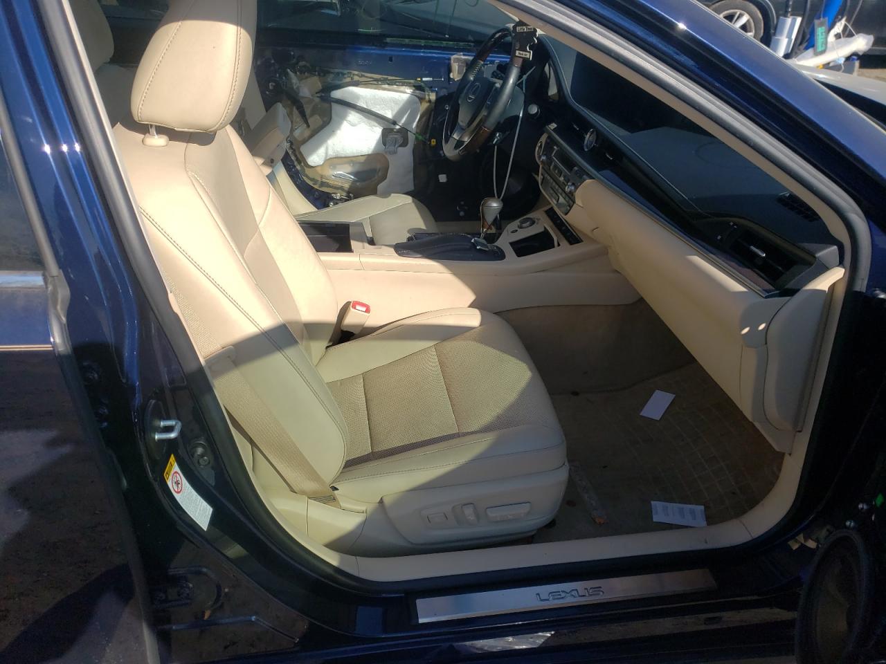 Photo 5 from auction – 2015 LEXUS ES 350 with VIN JTHBK1GGXF2176366