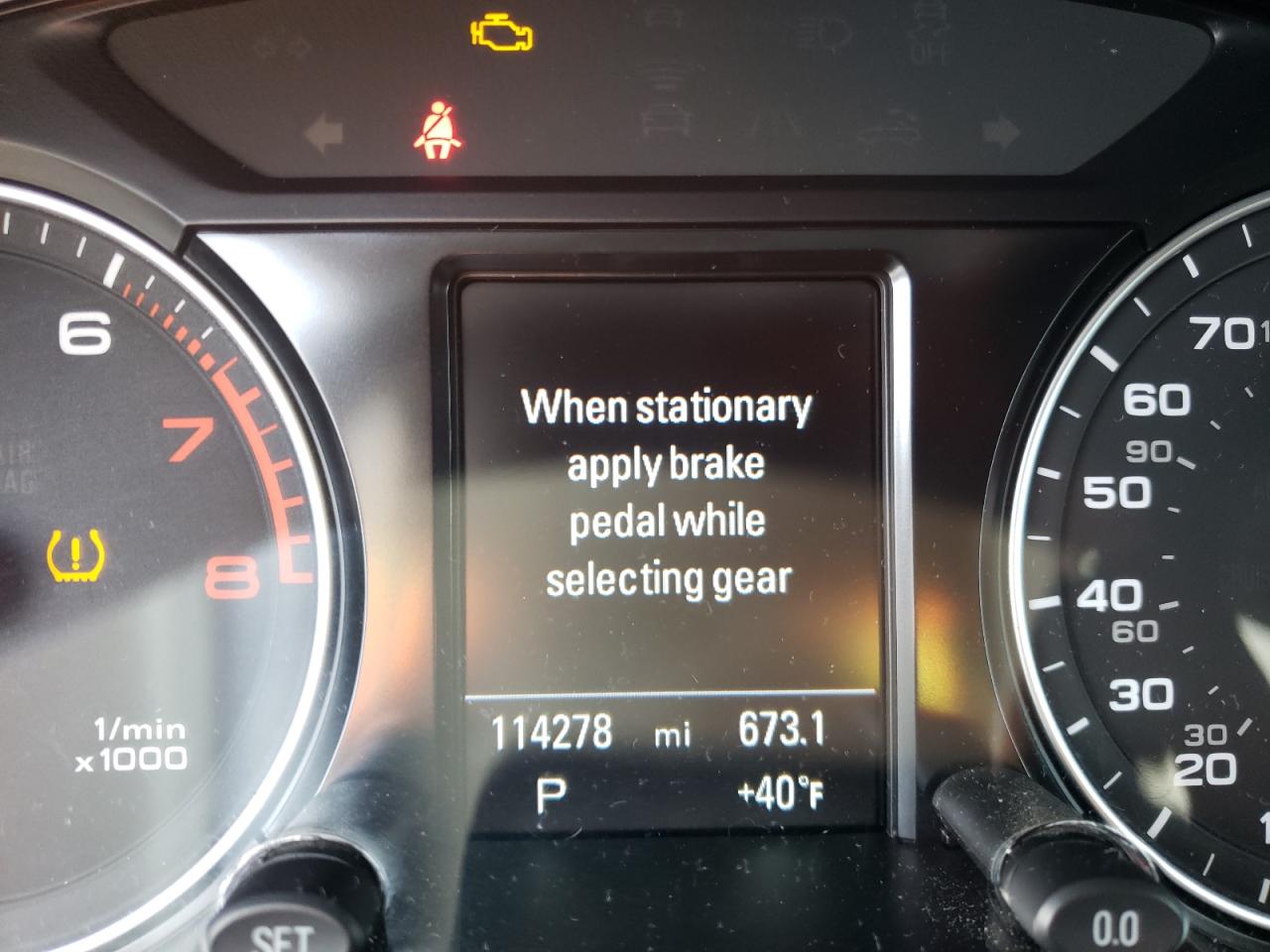 Photo 8 from auction – 2016 AUDI Q5 PREMIUM with VIN WA1L2AFP4GA092844