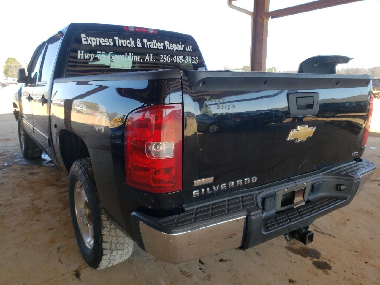 Photo 3 from auction – 2011 CHEVROLET SILVERADO with VIN 3GCPKSE31BG197279
