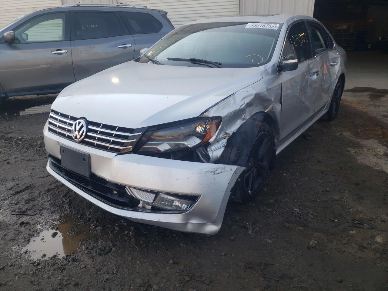 Photo 2 from auction – 2013 VOLKSWAGEN PASSAT SE with VIN 1VWBN7A37DC093371
