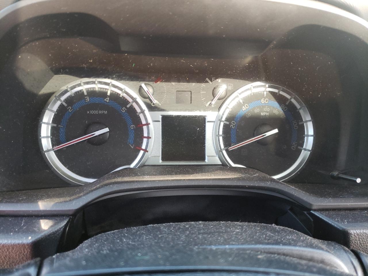 Photo 8 from auction – 2014 TOYOTA 4RUNNER SR with VIN JTEBU5JR9E5190412