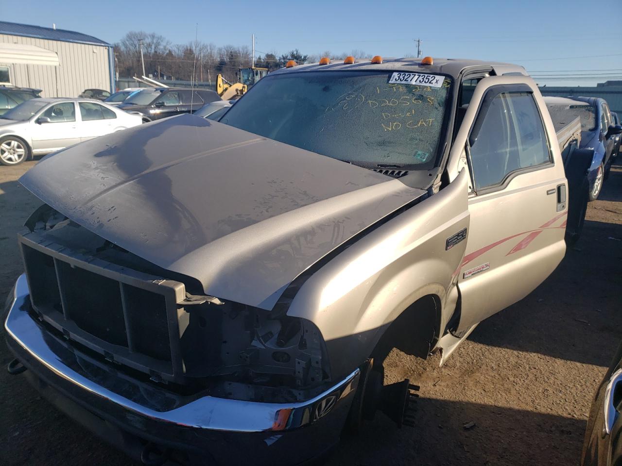Photo 2 from auction – 2004 FORD F350 SUPER with VIN 1FTWW32P24ED20563