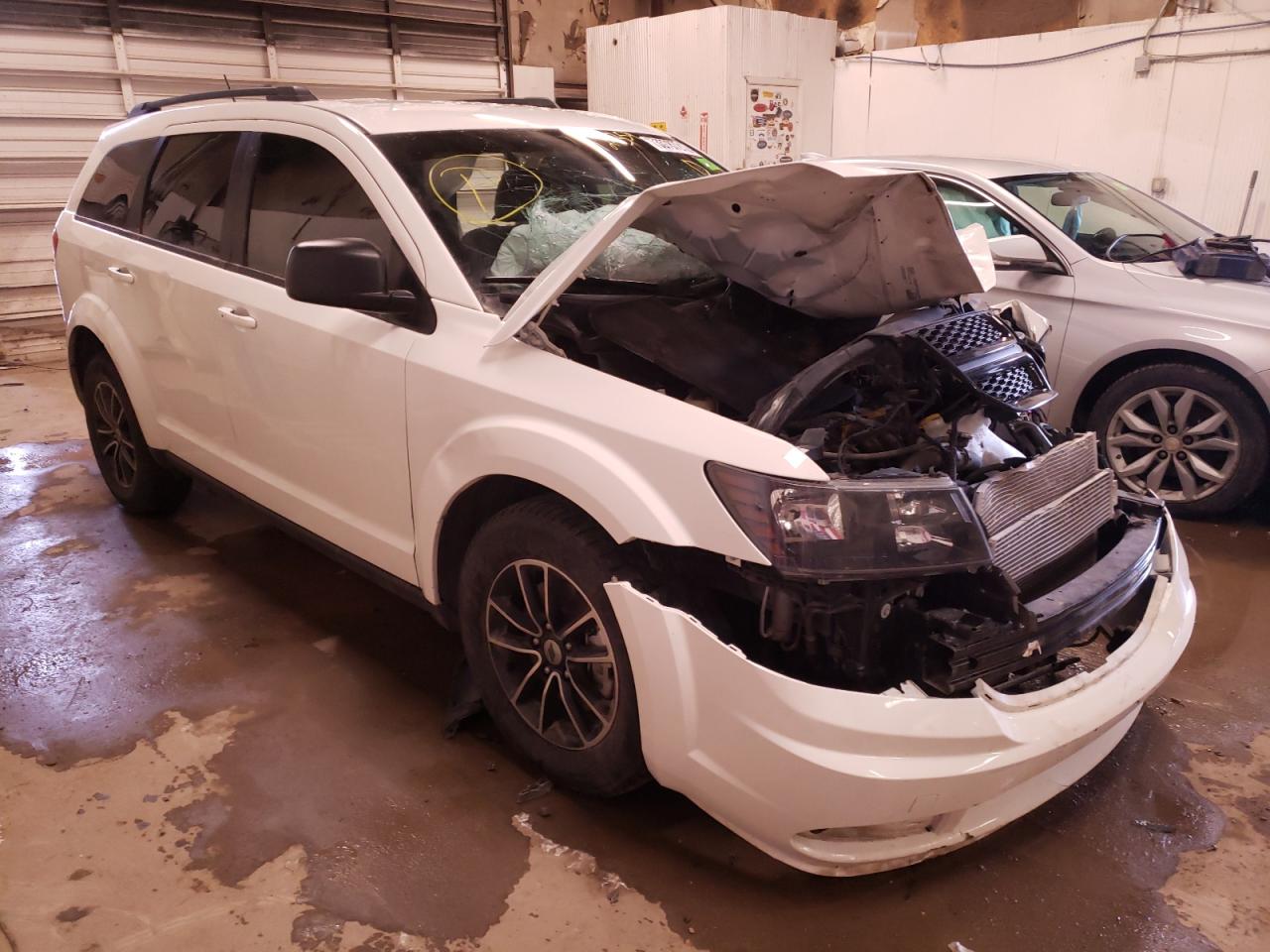 DODGE JOURNEY SE 2018 with VIN 3C4PDCAB4JT444734 - Photo from auction