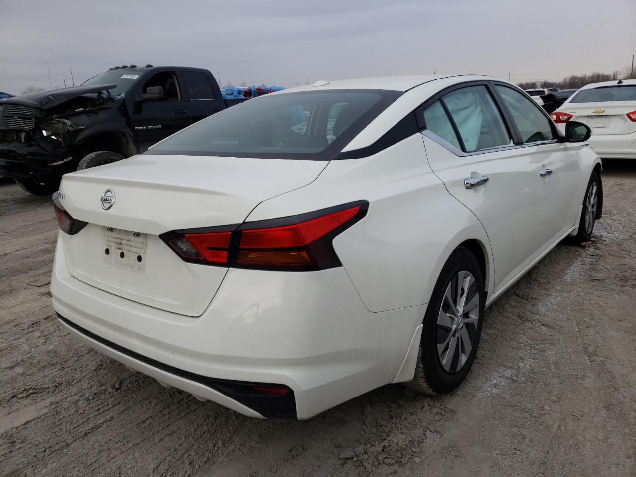 Photo 4 from auction – 2019 NISSAN ALTIMA S with VIN 1N4BL4BV0KC254024