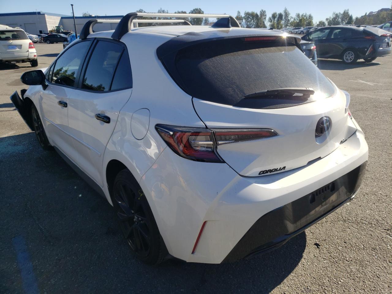 Photo 3 from auction – 2021 TOYOTA COROLLA SE with VIN JTND4MBE4M3112984