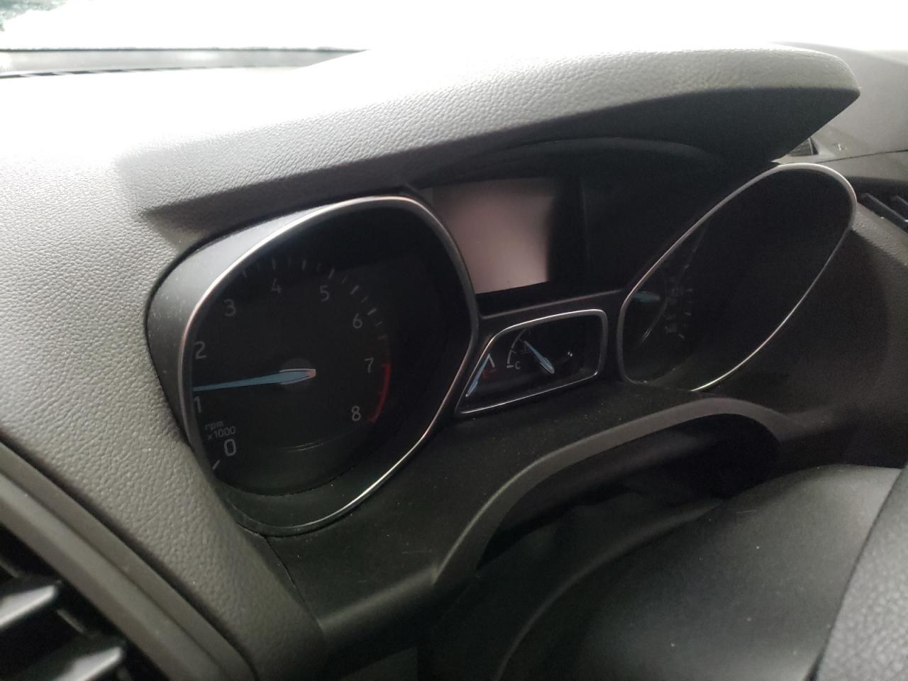 Photo 8 from auction – 2017 FORD ESCAPE SE with VIN 1FMCU0GD3HUC21019