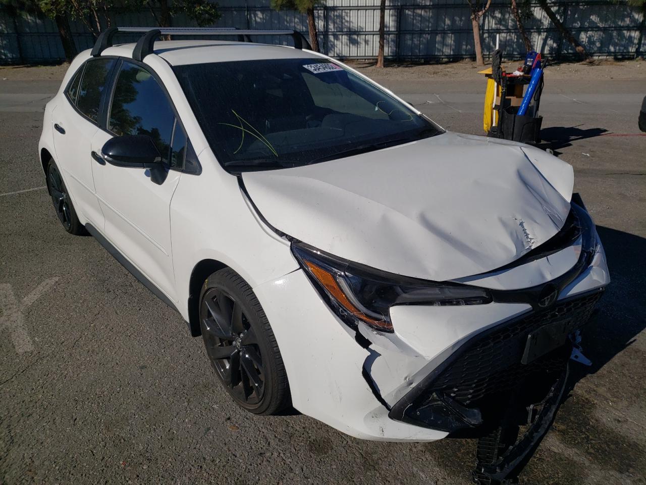 TOYOTA COROLLA SE 2021 with VIN JTND4MBE4M3112984 - Photo from auction