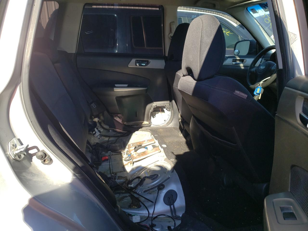 Photo 6 from auction – 2010 SUBARU FORESTER 2 with VIN JF2SH6CC9AG701978