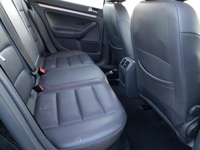 Photo 6 from auction – 2007 VOLKSWAGEN JETTA WOLF with VIN 3VWEG71K97M135301