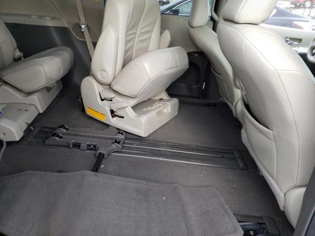 Photo 6 from auction – 2011 TOYOTA SIENNA XLE with VIN 5TDYK3DC3BS024652
