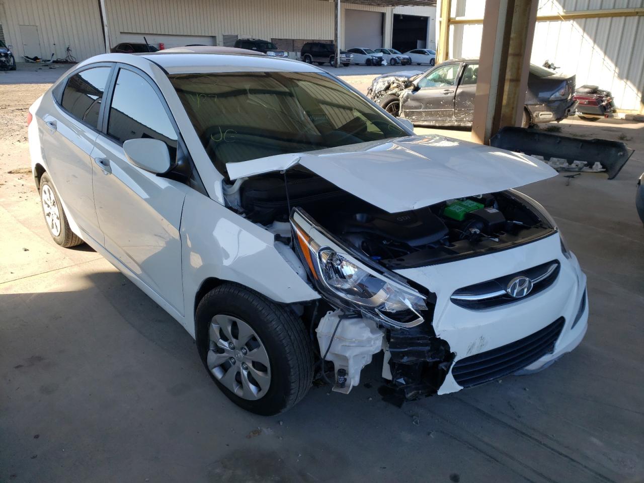 HYUNDAI ACCENT 2016 with VIN KMHCT4AE9GU979151 - Photo from auction