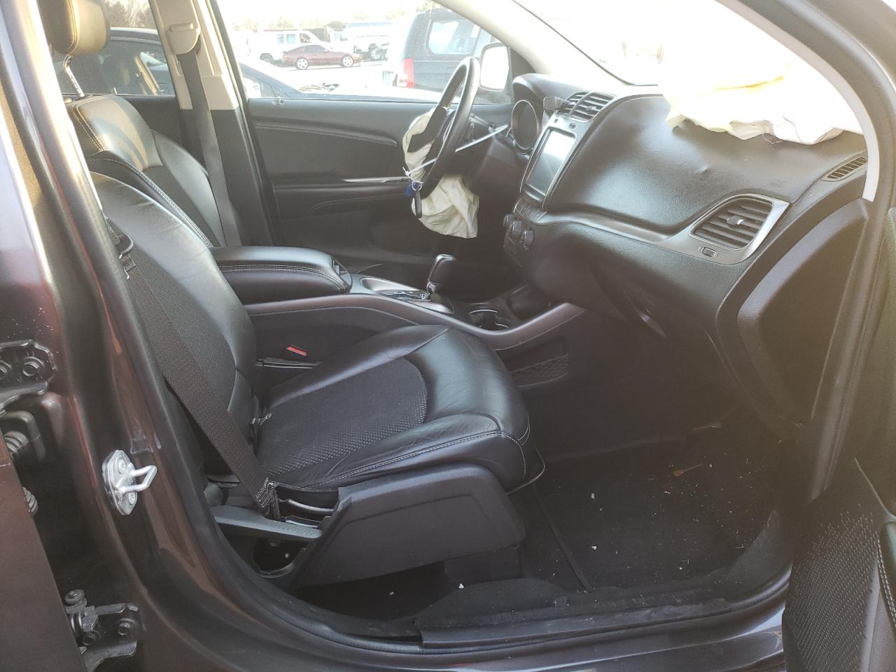 Фото 5 с аукциона – 2017 DODGE JOURNEY CR с VIN 3C4PDCGG4HT532809