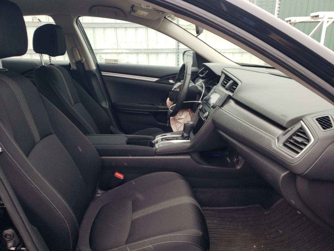 Photo 5 from auction – 2018 HONDA CIVIC LX with VIN 2HGFC2F57JH582497