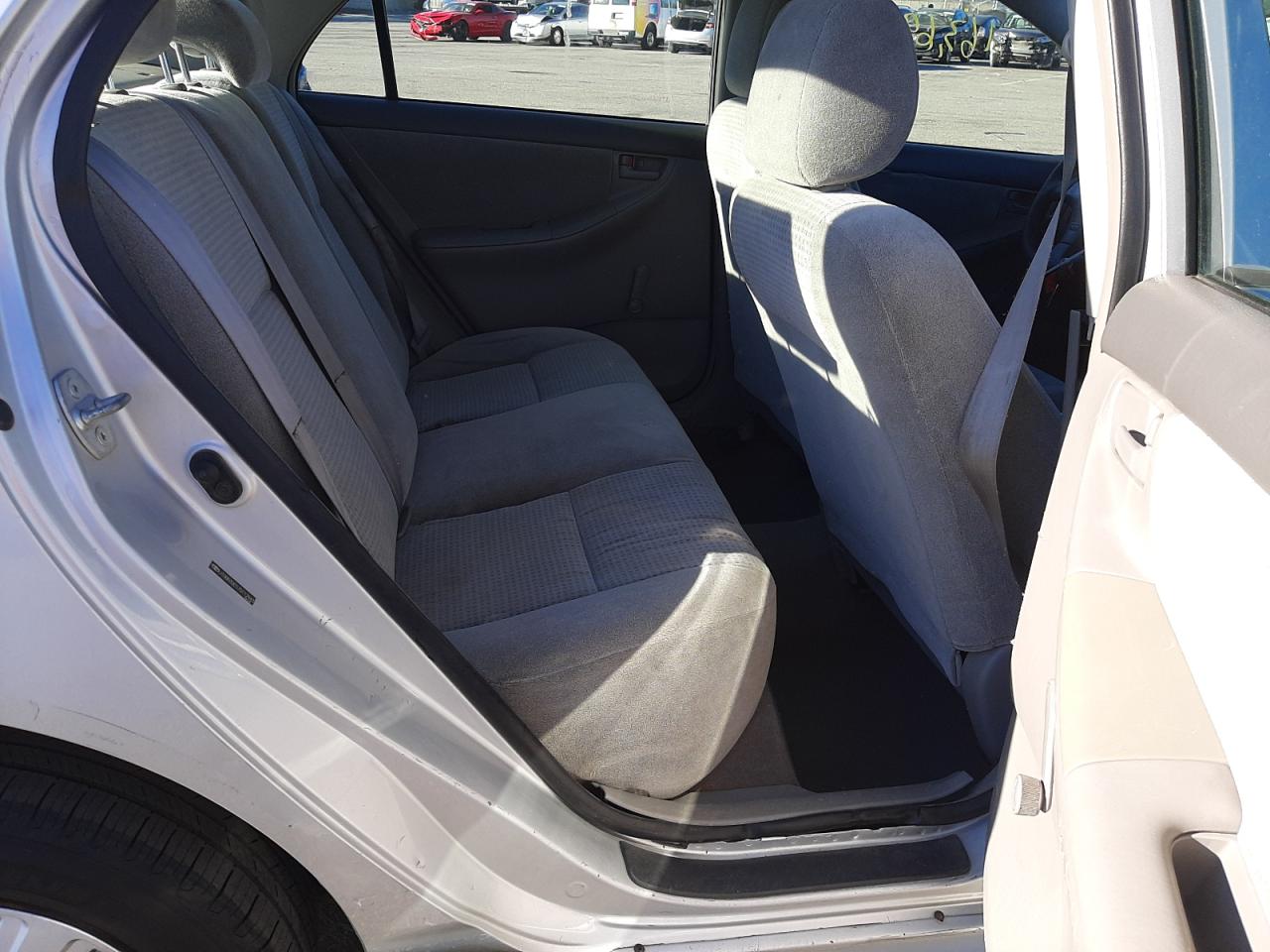 Photo 6 from auction – 2007 TOYOTA COROLLA CE with VIN JTDBR32E570112943