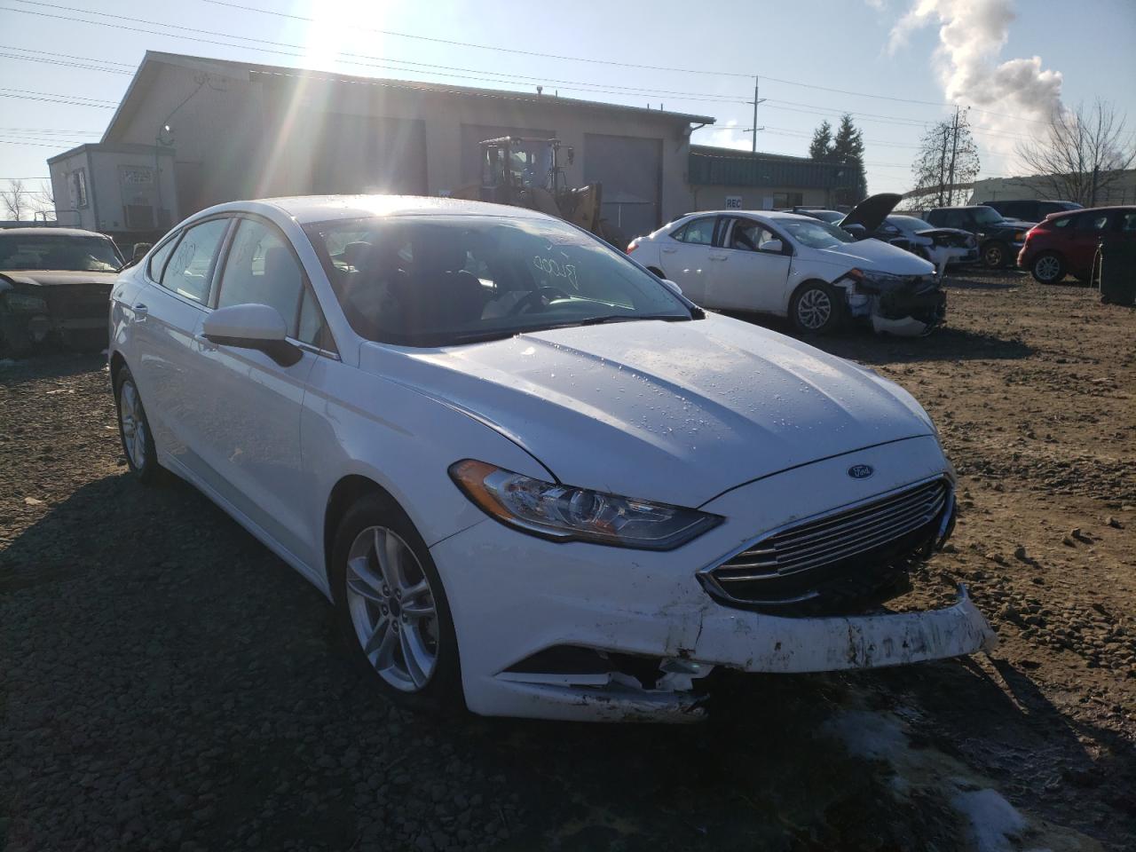 FORD FUSION SE 2018 with VIN 3FA6P0H70JR123733 - Photo from auction