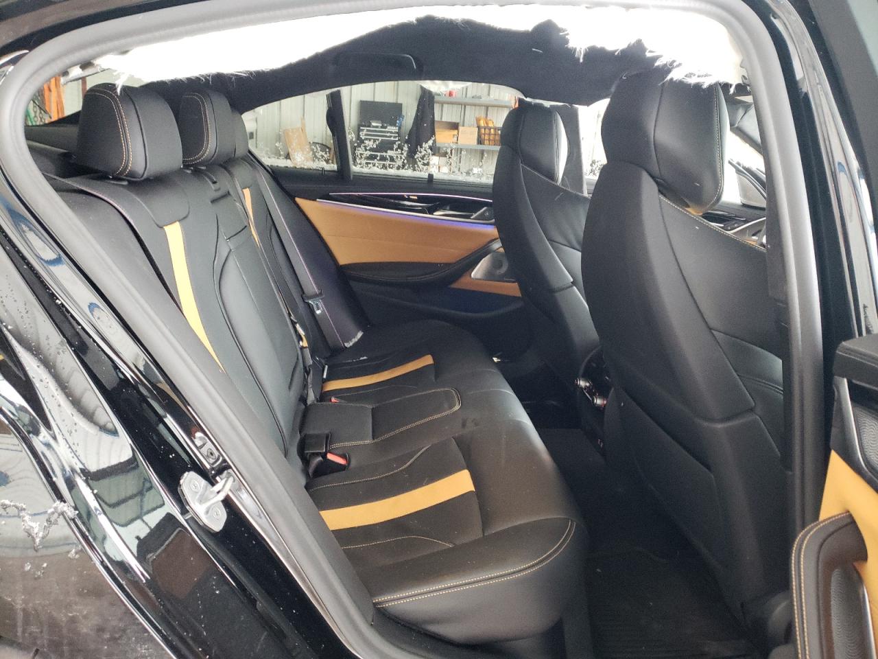 Photo 6 from auction – 2021 BMW M5 with VIN WBS83CH04MCG07339