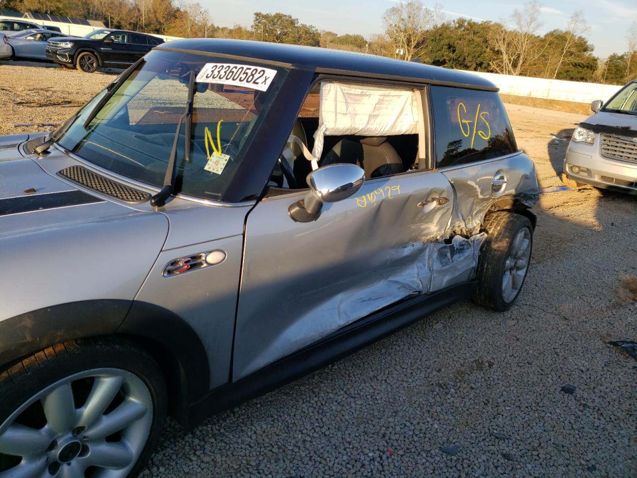 Photo 9 from auction – 2006 MINI COOPER S with VIN WMWRE33536TL17311