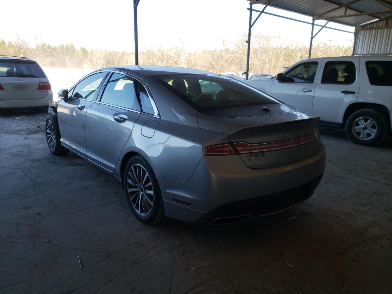 Photo 3 from auction – 2020 LINCOLN MKZ with VIN 3LN6L5A97LR608819