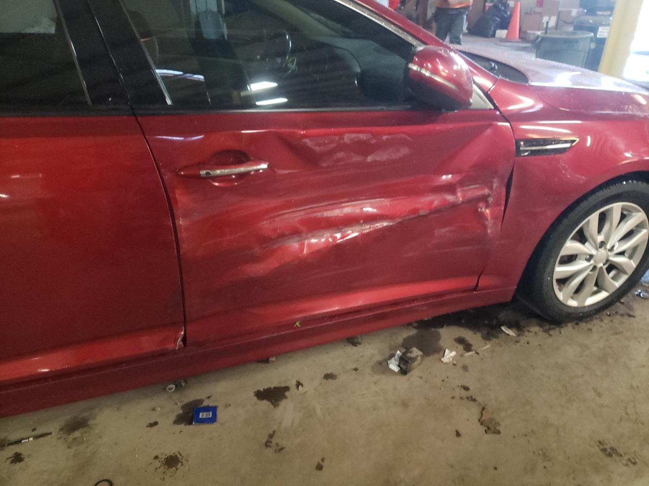 Photo 9 from auction – 2015 KIA OPTIMA EX with VIN 5XXGN4A71FG365166