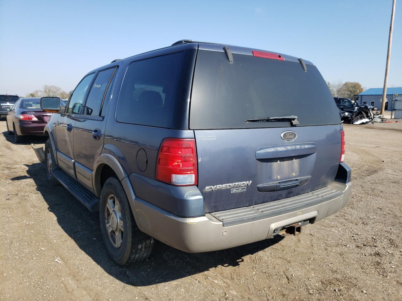 Photo 3 from auction – 2003 FORD EXPEDITION with VIN 1FMFU17LX3LA78062