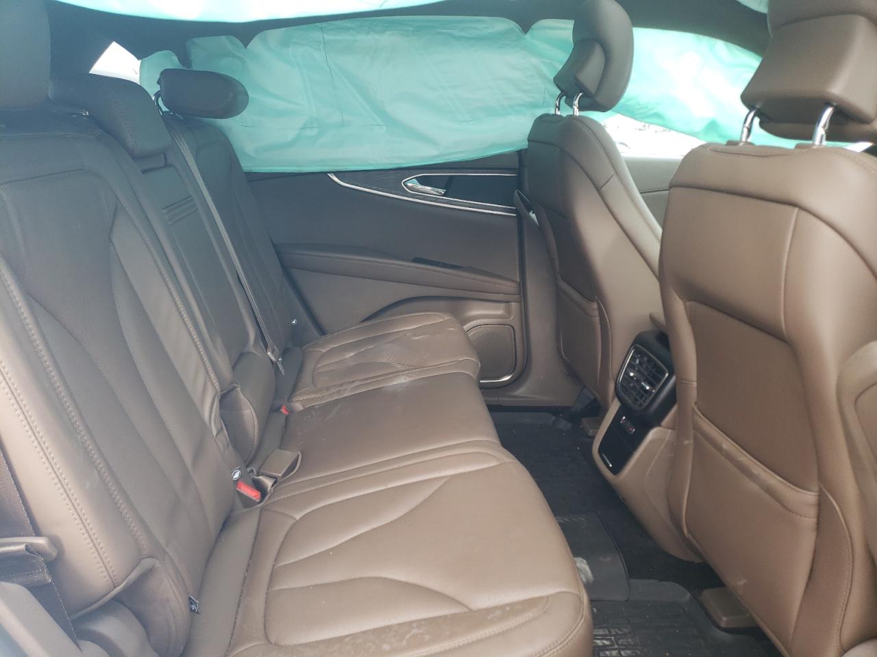 Photo 6 from auction – 2018 LINCOLN MKX RESERV with VIN 2LMPJ8LR4JBL19650