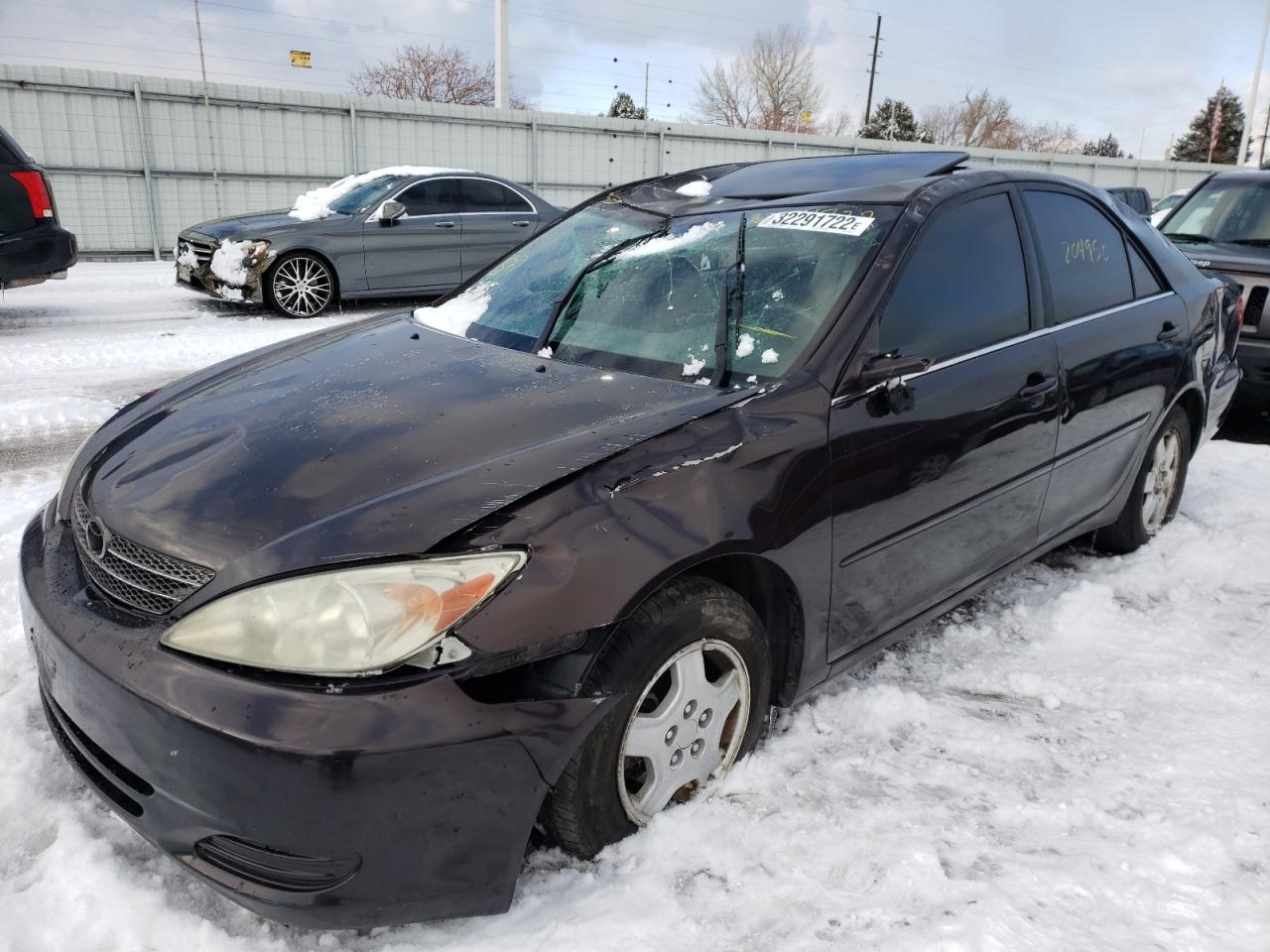 Photo 2 from auction – 2002 TOYOTA CAMRY LE with VIN 4T1BF30K12U511203