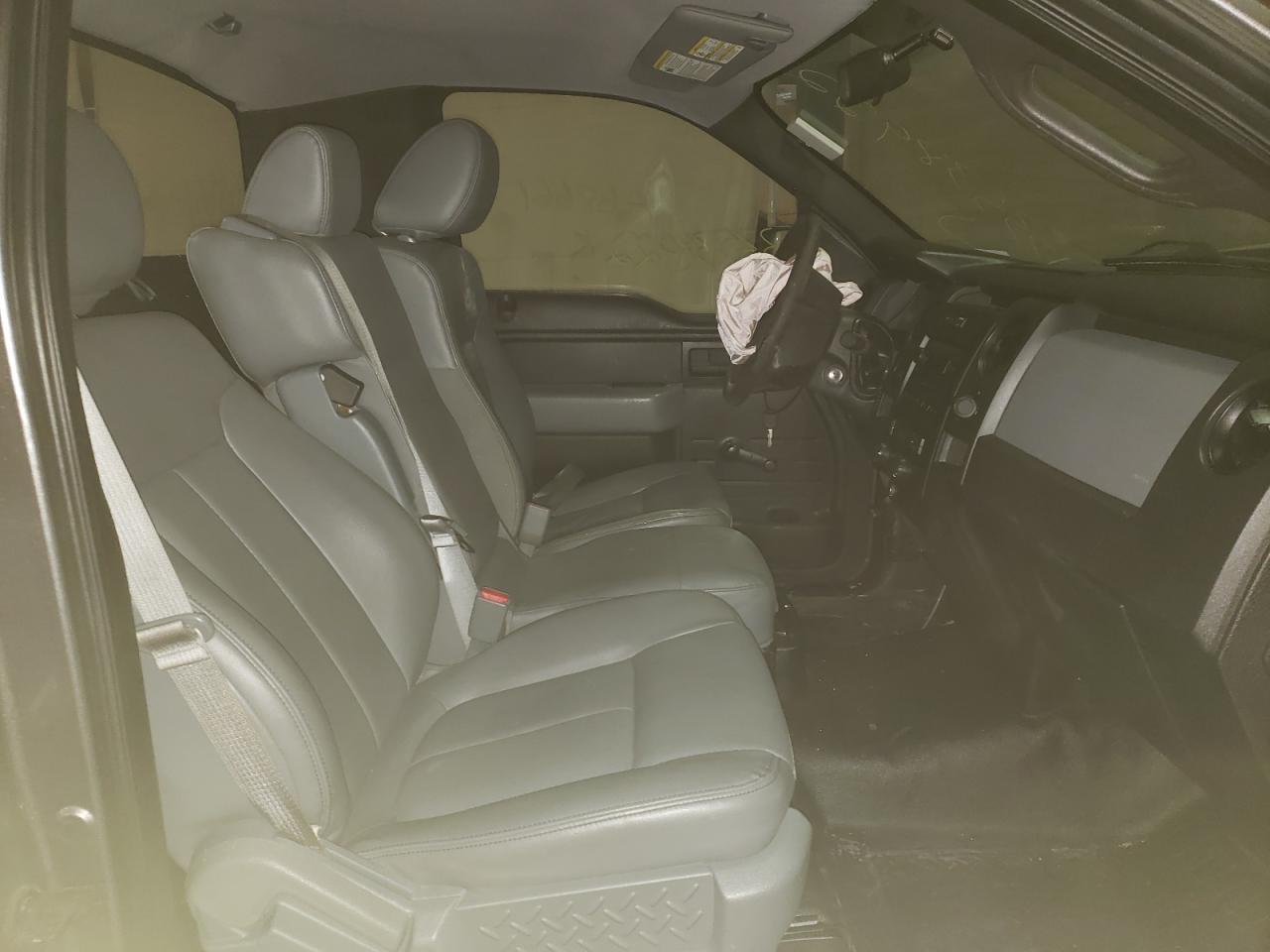 Foto 5 de la subasta – 2014 FORD F150 con VIN 1FTMF1CM7EFA68661