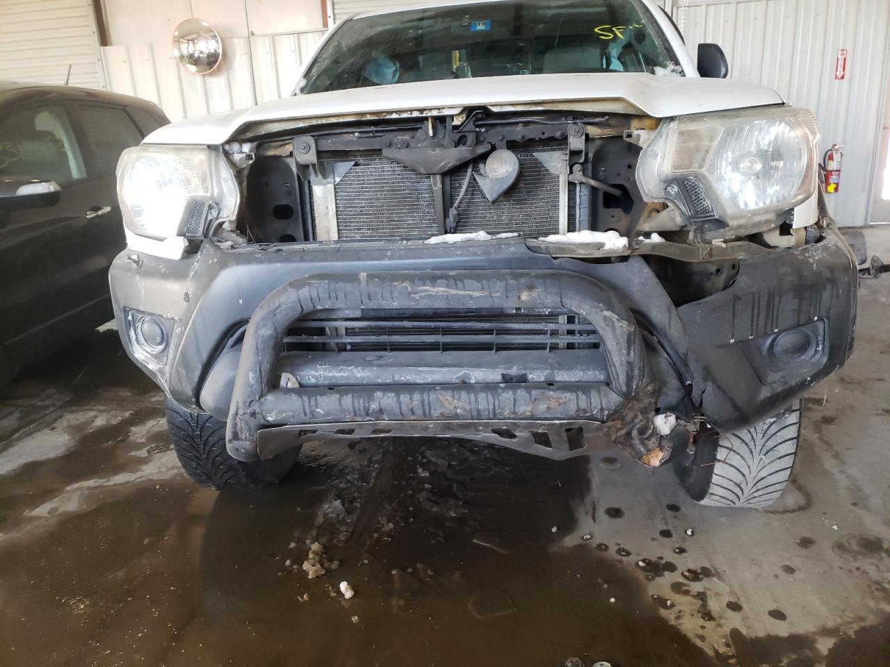 Photo 9 from auction – 2012 TOYOTA TACOMA with VIN 5TFPX4EN7CX012034