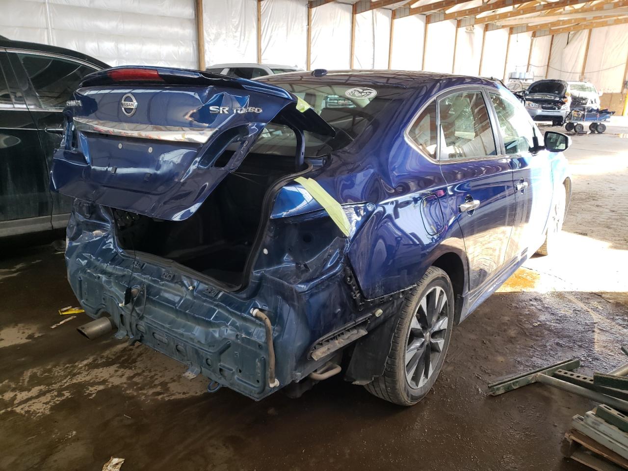 Photo 4 from auction – 2017 NISSAN SENTRA SR with VIN 3N1CB7AP4HY372375