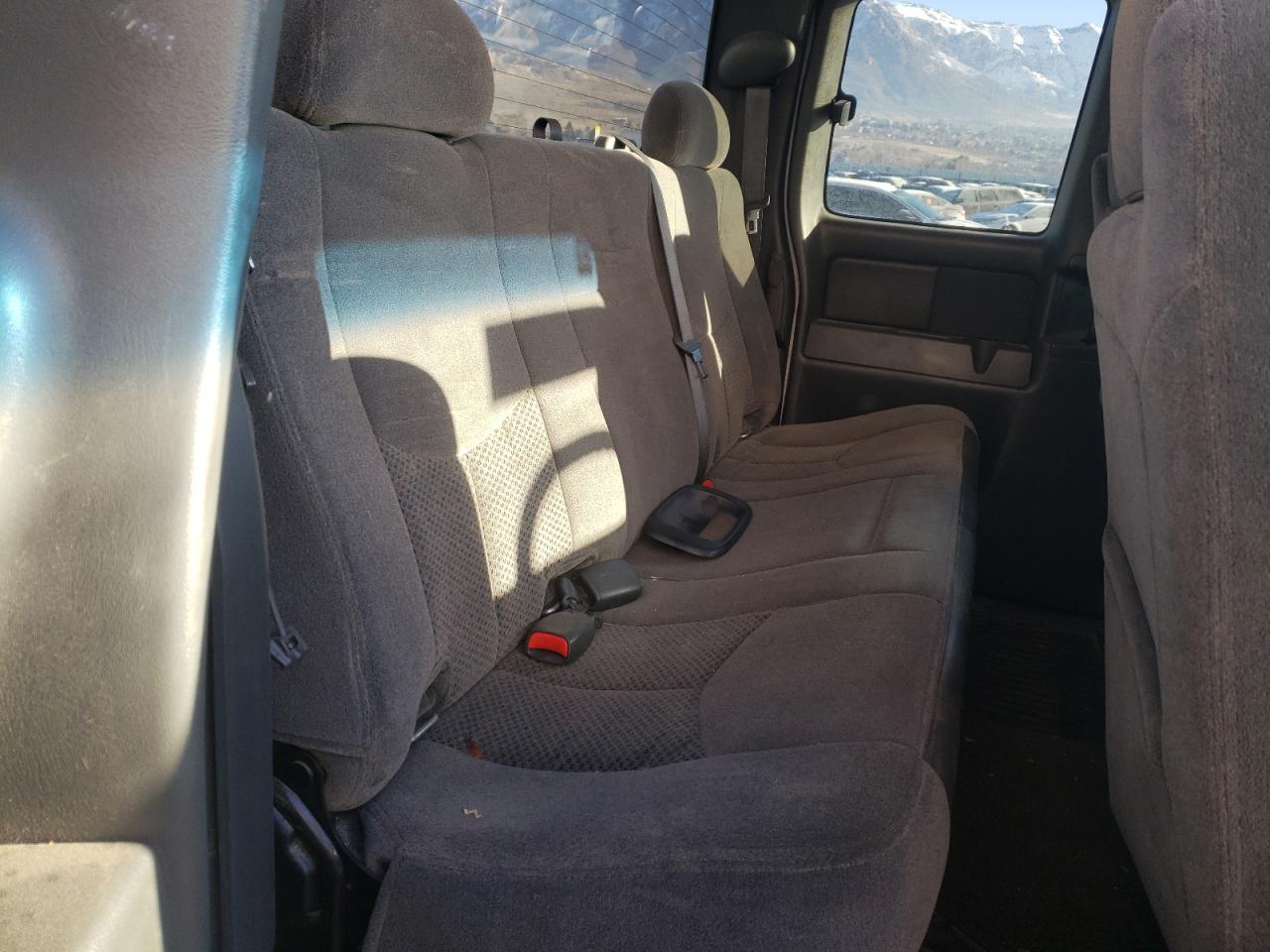 Photo 6 from auction – 2006 CHEVROLET SILVERADO with VIN 1GCEK19Z36Z276944
