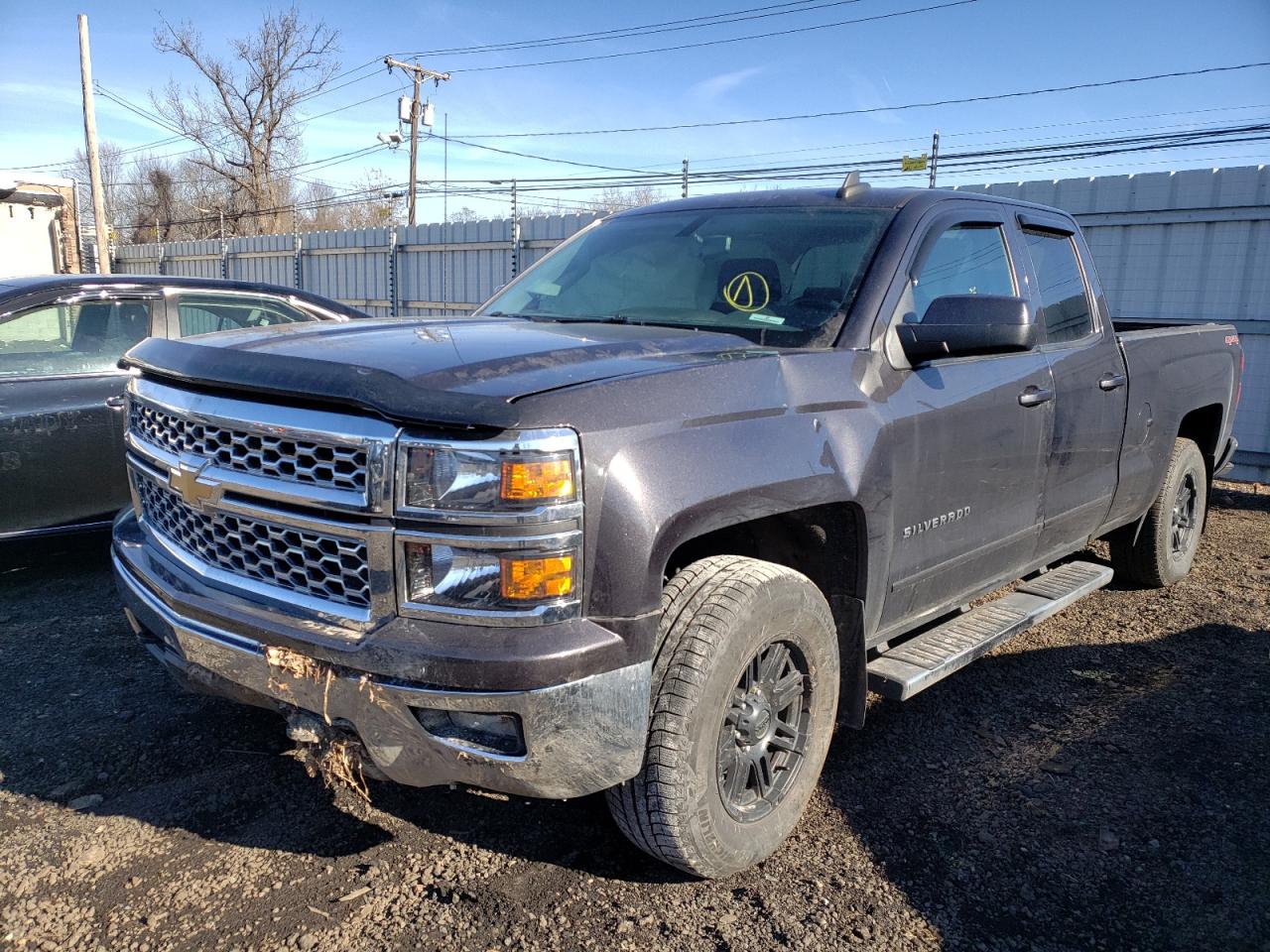 Photo 2 from auction – 2015 CHEVROLET SILVERADO with VIN 1GCVKREC5FZ349635