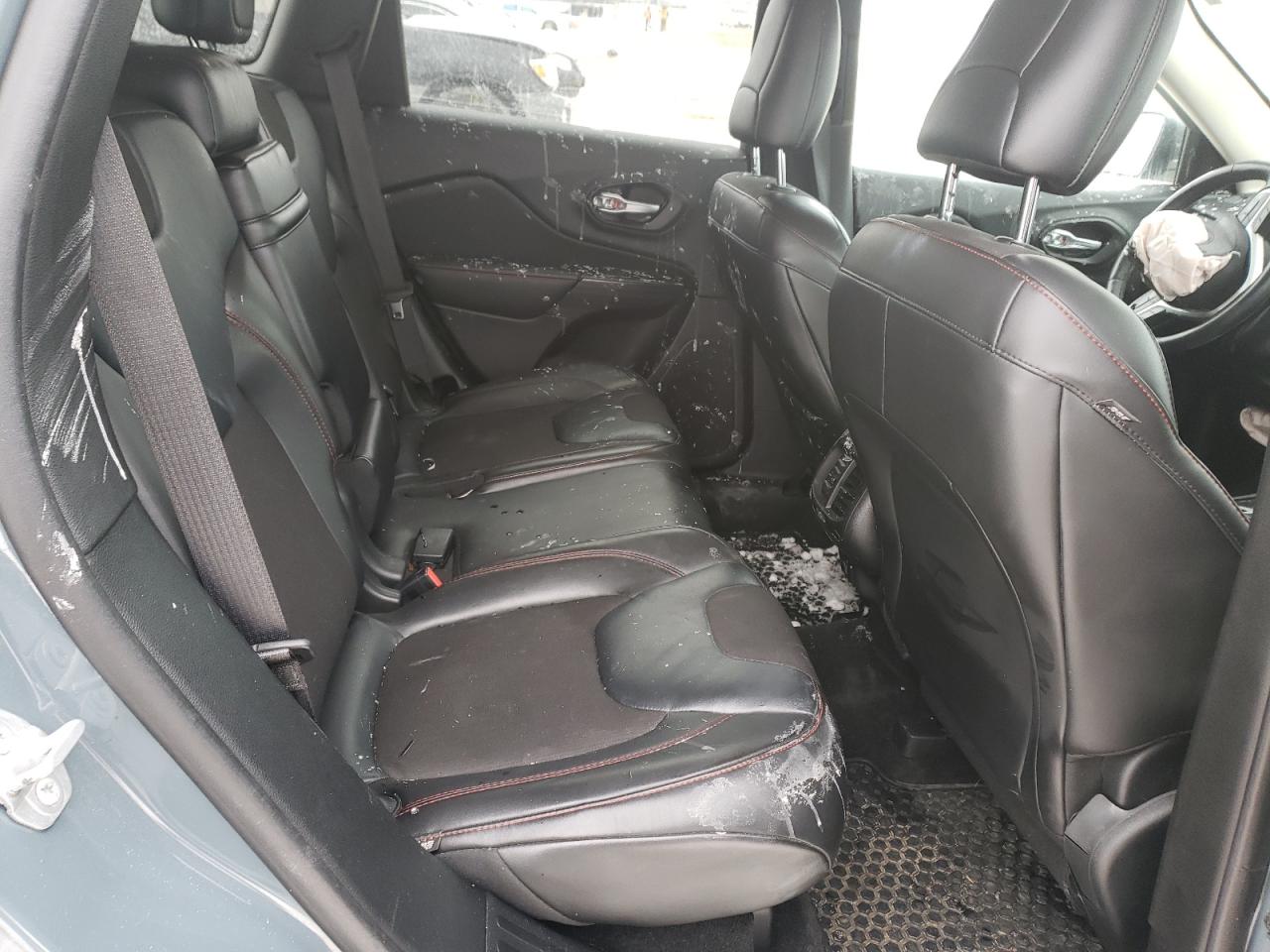 Photo 6 from auction – 2015 JEEP CHEROKEE T with VIN 1C4PJMBS0FW717585